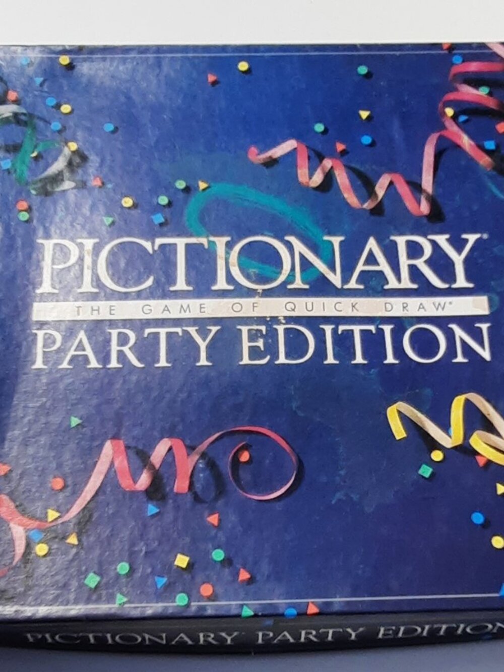 Vintage 1989 Pictionary Party Edition Quick Draw Game  Wipe-Off Board